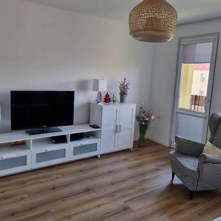Apartament Polnocna Przy Suntago, Deepspot Mszczonow Ngoại thất bức ảnh