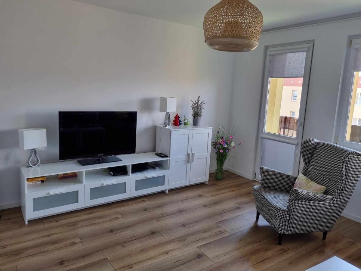 Apartament Polnocna Przy Suntago, Deepspot Mszczonow Ngoại thất bức ảnh